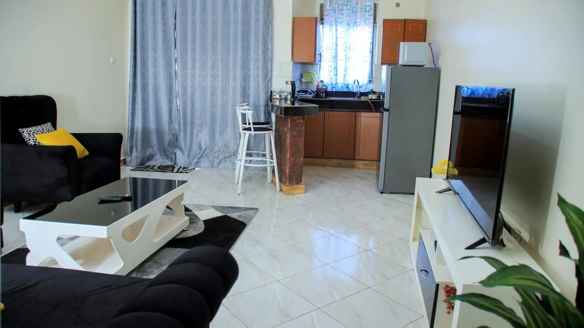 Jay Homes Kampala 0*,  Uganda